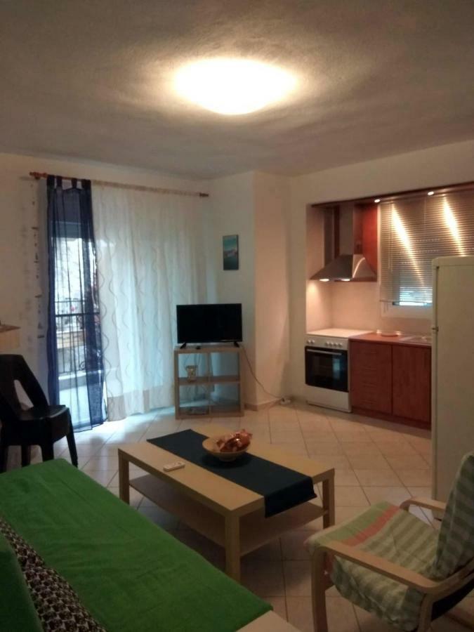 Roses Rt Apartments Skioni I 네아 스키오니 외부 사진