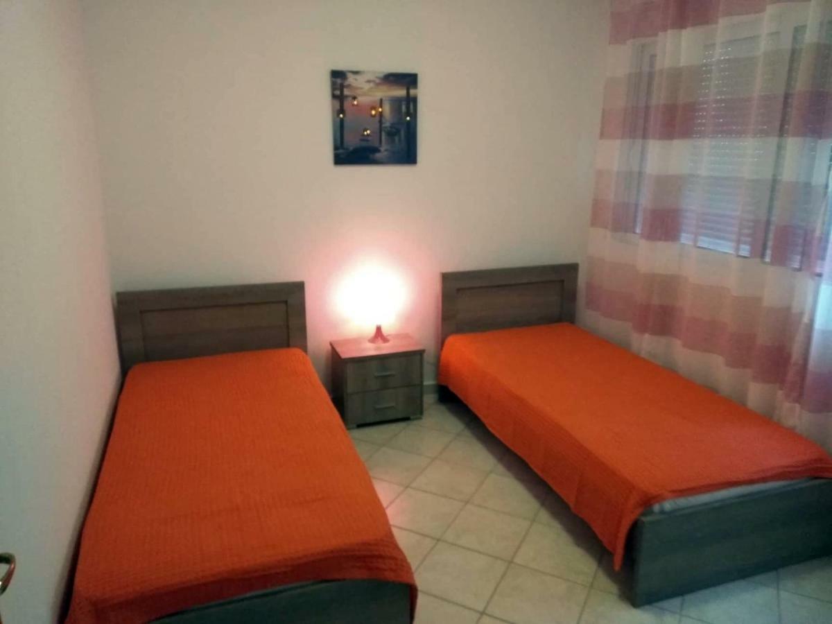 Roses Rt Apartments Skioni I 네아 스키오니 외부 사진